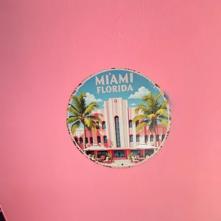 Apartment - Miami Vice - Proche Avenue De Champagne *